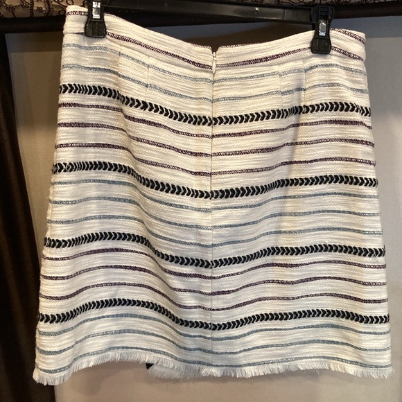 ANN TAYLOR LOFT- white , Blue, lavender Tweed like wrap skirt. - Picture 6 of 14